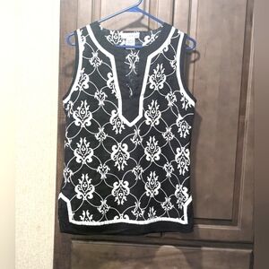Lucy & Laurel. Linen Rayon Blend. Black and White Sleeveless Tank Top. Size L.